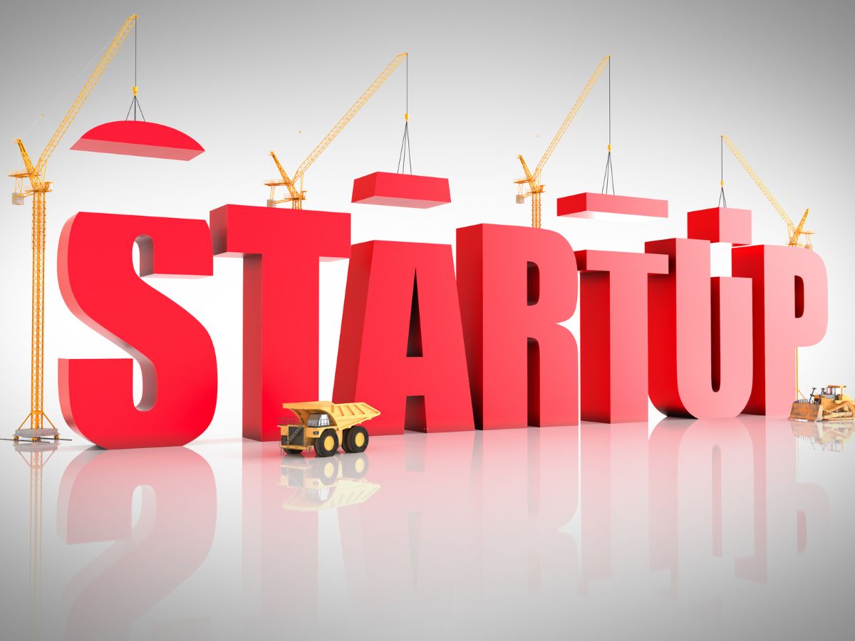 "5 Lessons Learned from Launching My Own Startup"